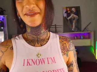 Bootyplug Twerk + Oil [707 tokens remaining]