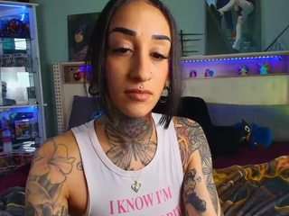 starryari69 webcam model