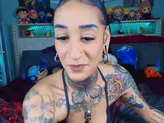 Golden Ticket Show: Bootyplug Twerk + Oil (77 tokens per ticket)