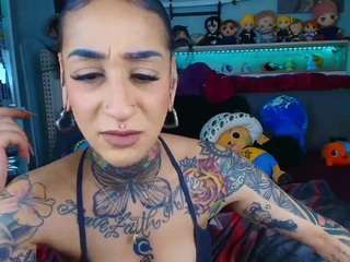 Golden Ticket Show: Bootyplug Twerk + Oil (77 tokens per ticket)