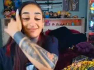 Live webcam model starryari69 on Soda Cams