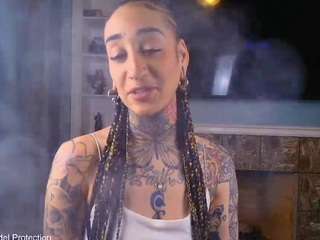 starryari69 Live Webcam on CamSoda