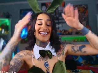 EASTER FEATURE(Torso+Pillow Hump) [2543 tokens remaining]