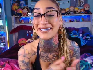 starryari69 Live Webcam on CamSoda