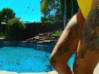starryari69 live webcam show