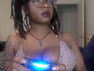 warmhoney888's Cam show and profile