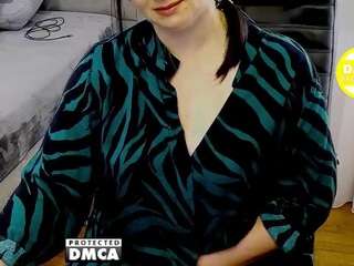 holdmeall webcam