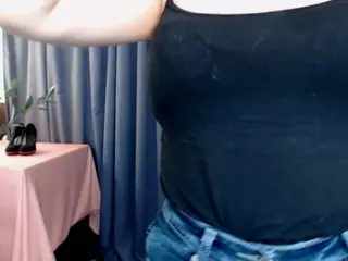 Genevievegabi's Live Sex Cam Show