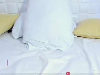 Anny Rouse live cam preview