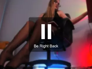 Holy Roxy's Live Sex Cam Show