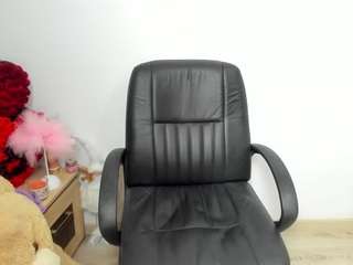 kilenyapatrise's CamSoda show and profile