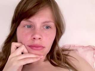 NikkiMinimi live cam preview
