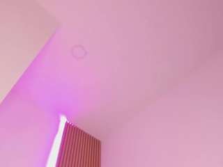 nicole-miler webcam