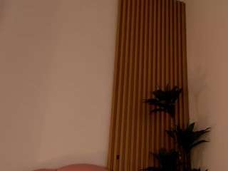 nicole-miler live webcam show