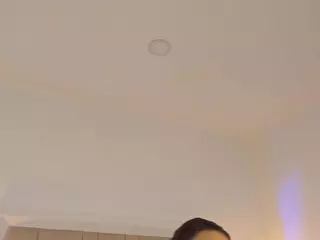 Nicole-Miler's Live Sex Cam Show