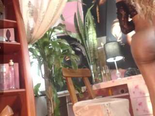 kendall18taylor webcam