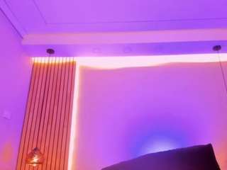 emily-haan webcam model