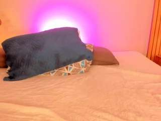 emily-haan Live Webcam on CamSoda