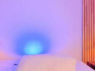 Live webcam model emily-haan on Soda Cams