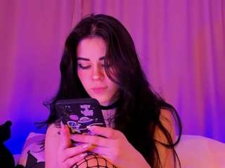 Hot_Camille