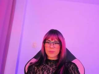 Hot_Camille