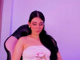 Hot_Camille