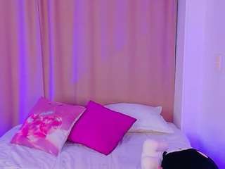 Hot_Camille