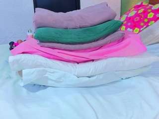 le modèle danaabrown est en webcam porno dans un show sur le site camsoda, il possède les tags suivants: anal toys,dp,toys,thick,tease,strip,spank,pussy,ass,fingers,lovense,dildo,cum on pussy,cum,brown eyes,blowjob,black hair,asshole,ass to mouth,ass clapping