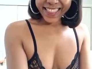 chanelhope's CamSoda show and profile