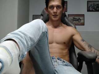 Laney Grey Feet camsoda rustynf1tz