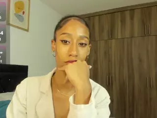 jade-obi's Live Sex Cam Show