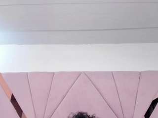 violet-contre webcam