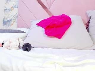 violet-contre webcam