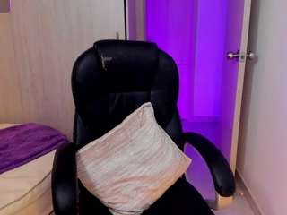 stacyconner live cam profile