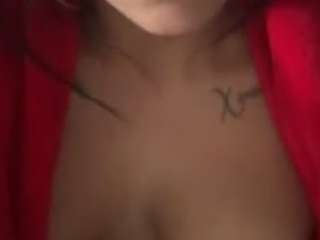 Live webcam model victoria-chicas on Soda Cams