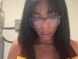 victoria-chicas webcam