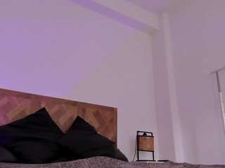 sarasaenz2 from CamSoda is Freechat