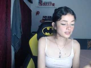 anne-white cam