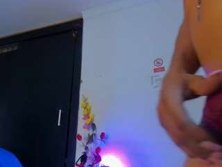 tessa-mancini's CamSoda show and profile