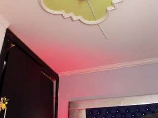 tessa-mancini webcam