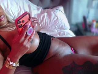 lalakoi1 webcam model