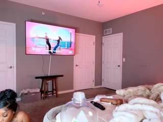 Live webcam model lalakoi1 on Soda Cams