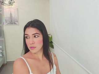 sassy-girl Live Webcam on CamSoda