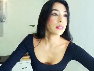 sassy-girl webcam
