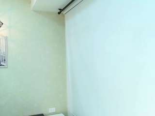  sassy-girl chat room