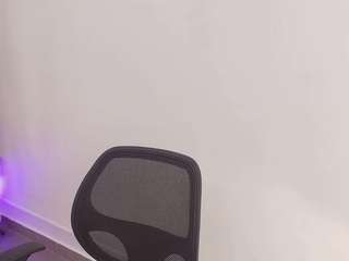 sassy-girl Live Webcam on CamSoda