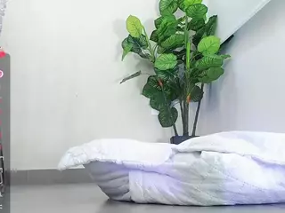 Sassy Girl's Live Sex Cam Show