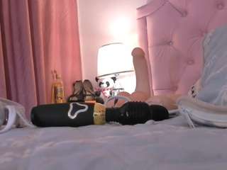 valentoro Live Webcam on CamSoda