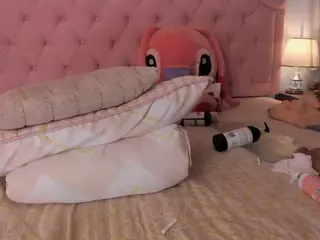 Valen Toro's Live Sex Cam Show