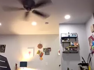 SexyMixedMan4200's Live Sex Cam Show